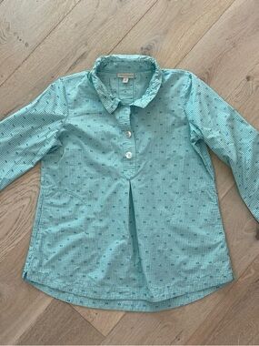 Appleseed's women’s top quarter sleeves and buttons size medium